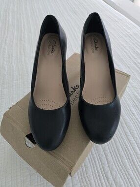 Clarks Ambyr Joy Pumps